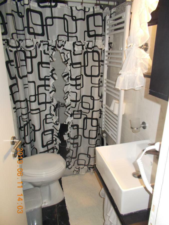 Iris Apartments Apolpaina 외부 사진