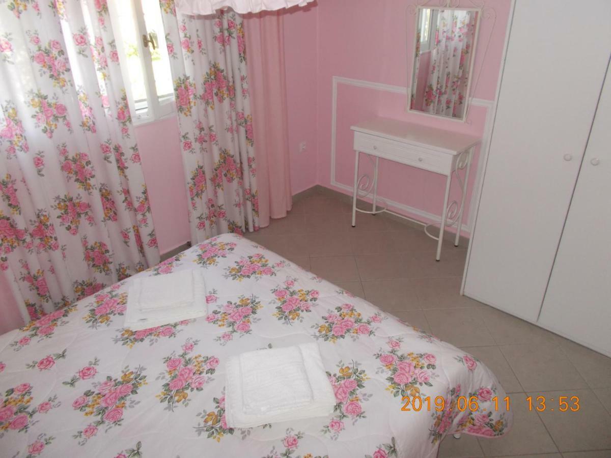 Iris Apartments Apolpaina 외부 사진